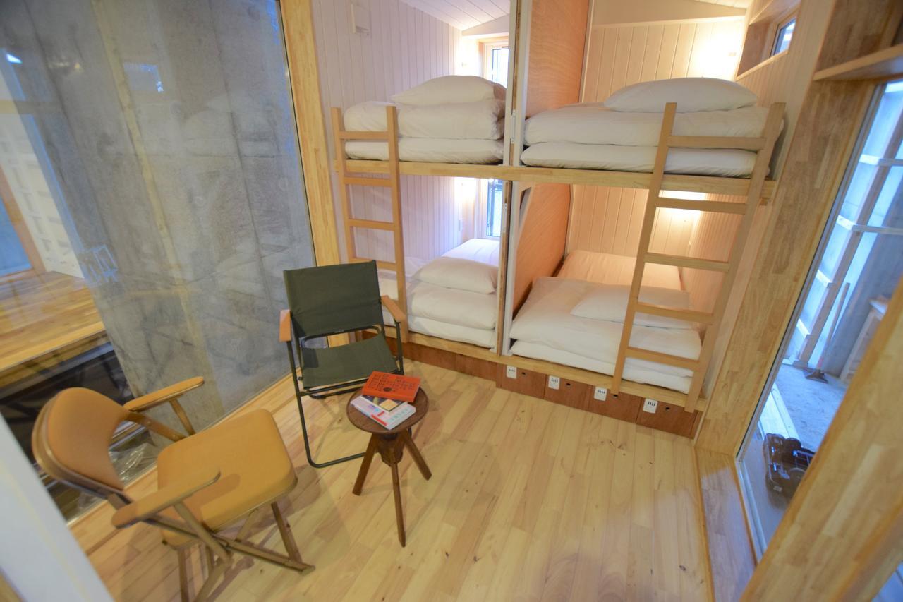 Tinys Yokohama Hinodecho Hostel Kültér fotó