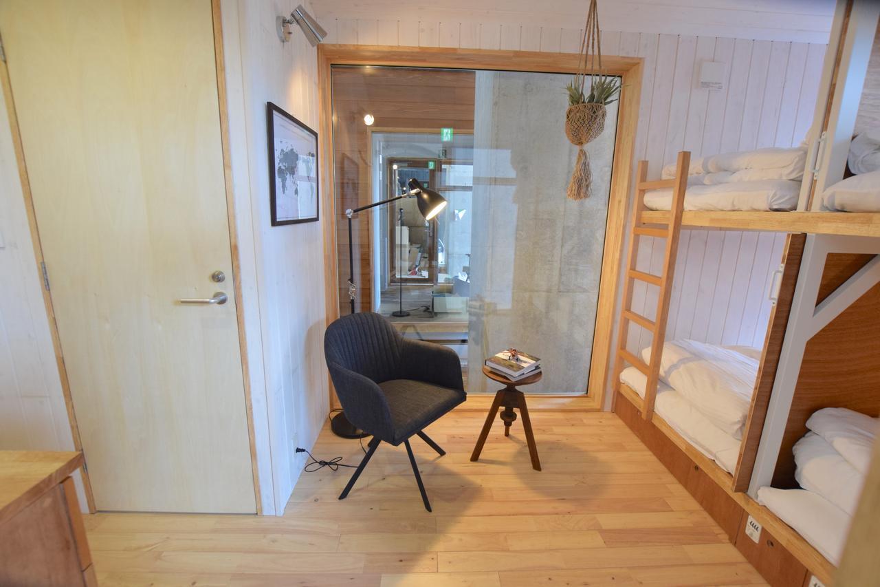 Tinys Yokohama Hinodecho Hostel Kültér fotó