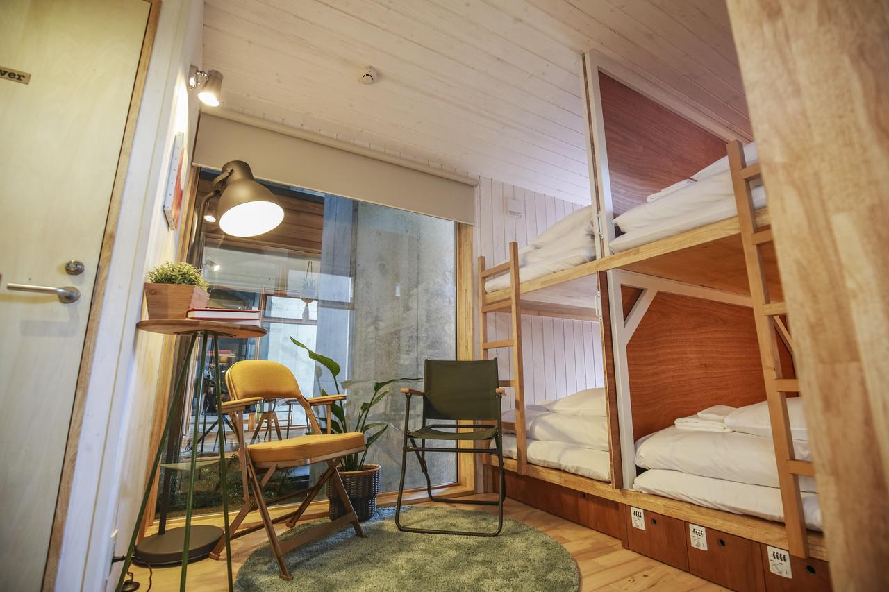 Tinys Yokohama Hinodecho Hostel Kültér fotó